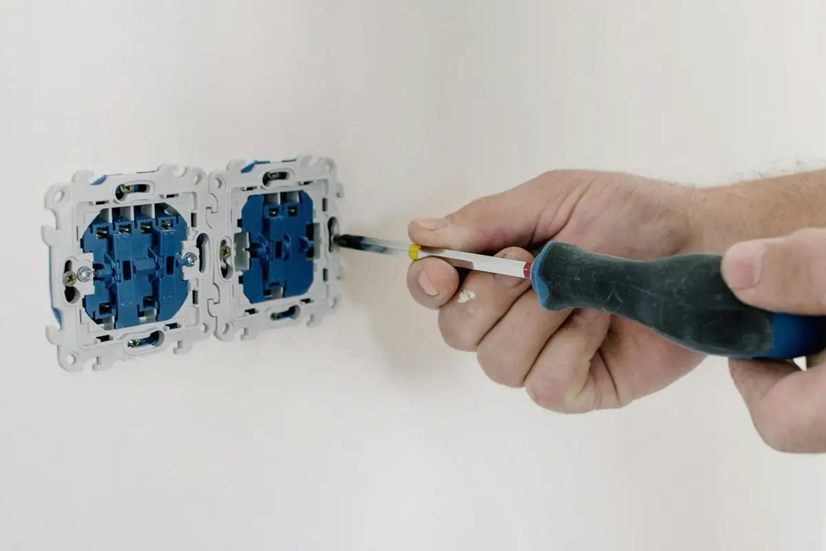 Installation électrique : prises et interrupteurs